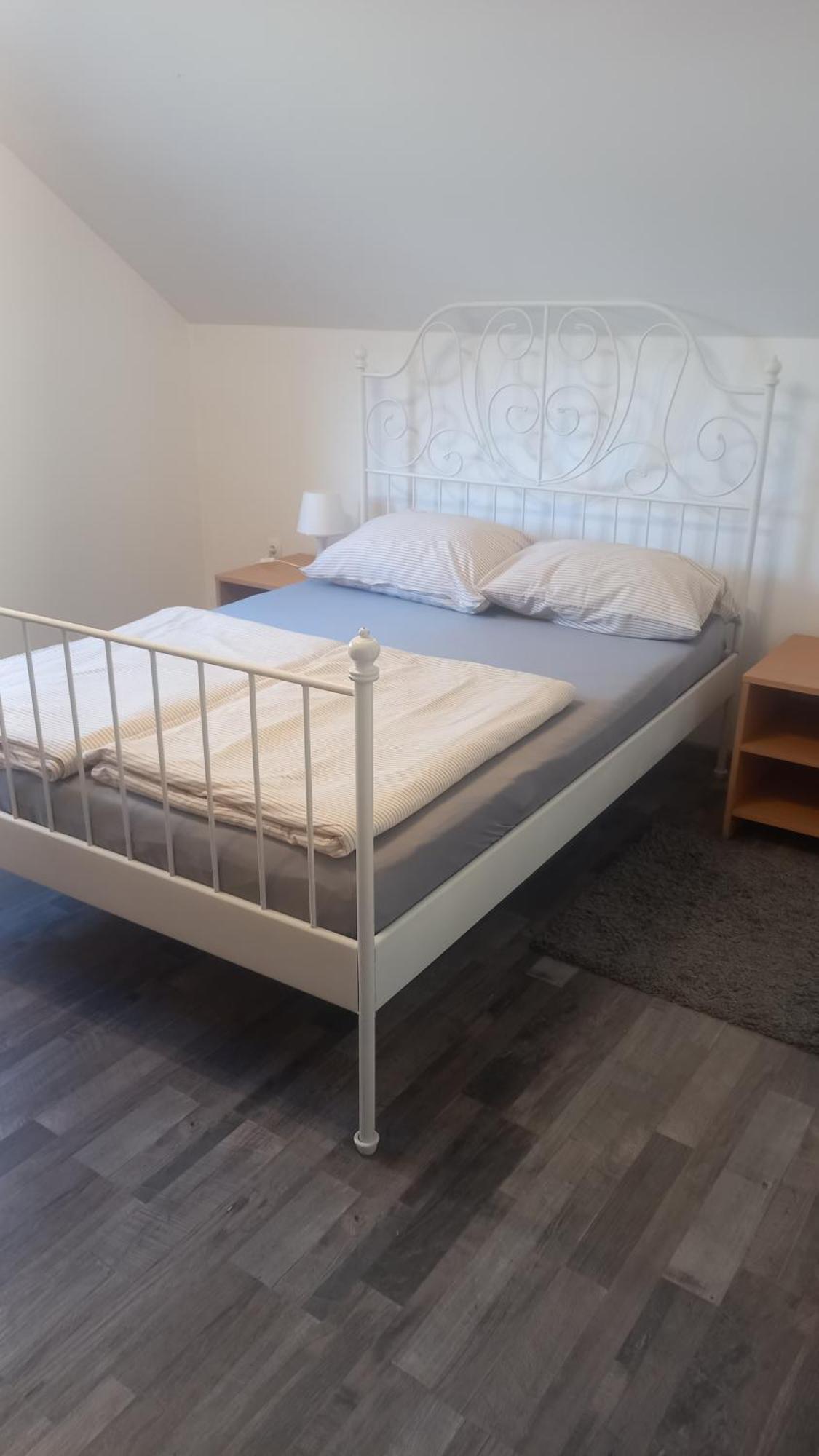 Keti Apartman Plaški Kültér fotó
